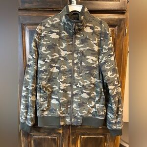 American Rag men's camouflage bomber jacket